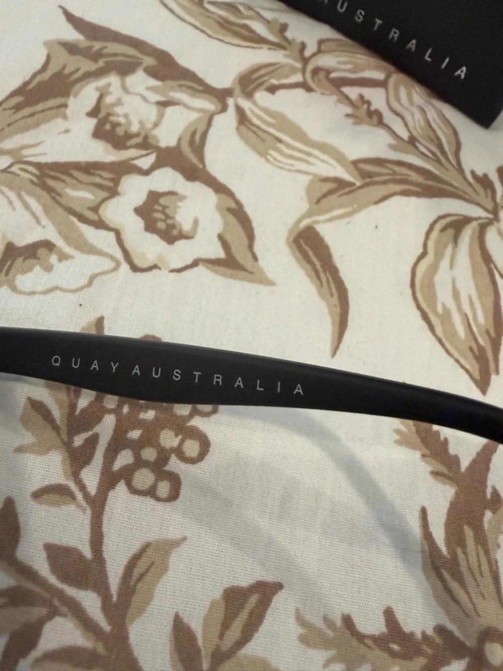 Quay Australia Black Cat-Eye Sunglasses with Dark Lenses